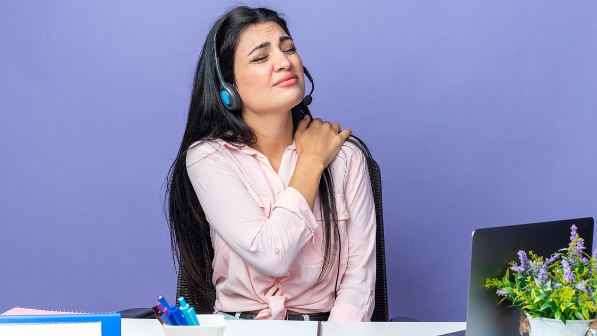 How to relieve shoulder pain 01 (11)