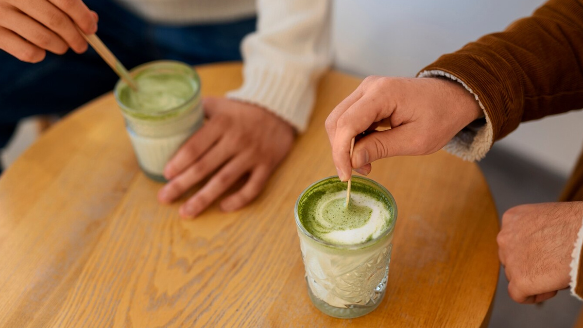 does matcha have caffeine in Hindi