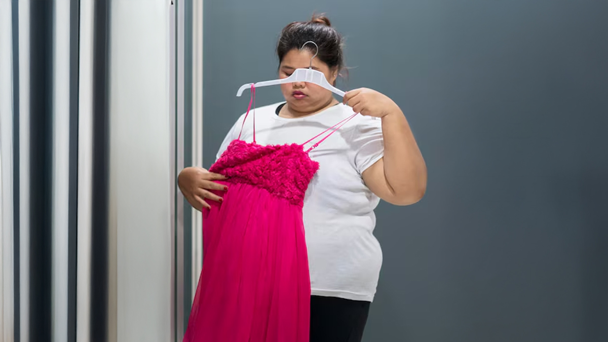 tight-clothes-thyroid-sign