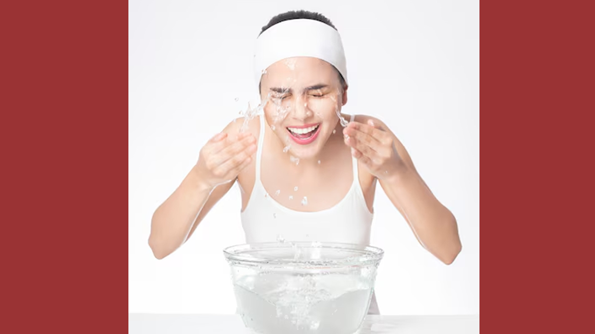 cold or hot water which is more beneficial for washing your face 1 (5)