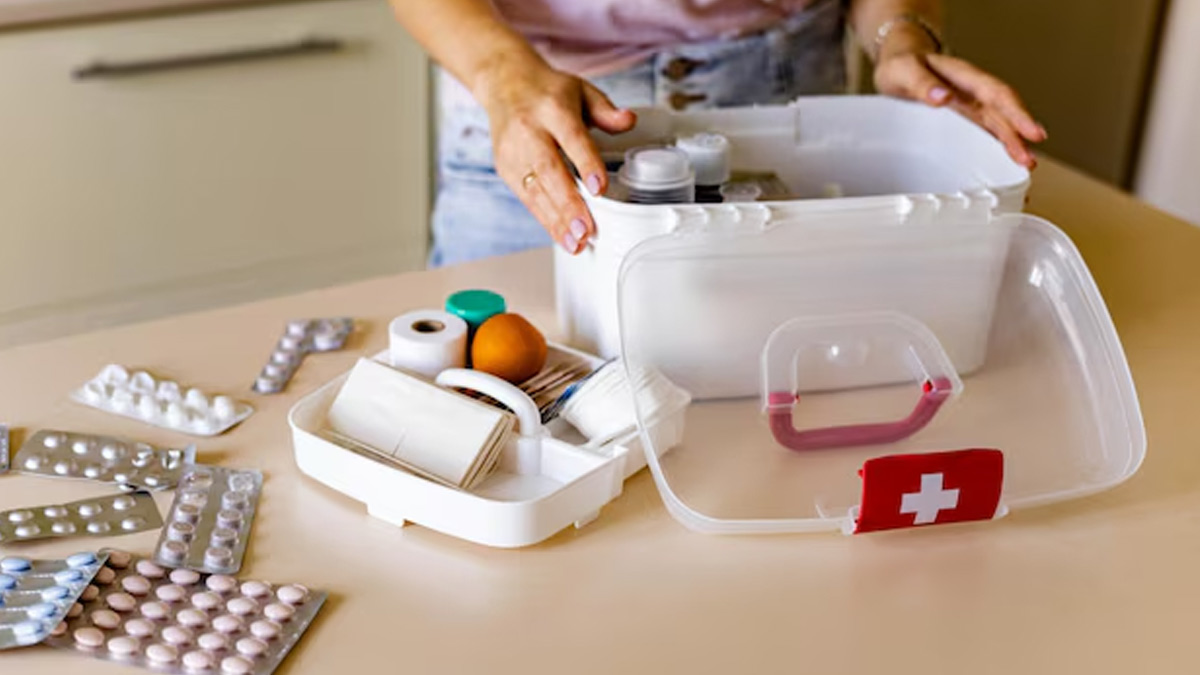 emergency first aid kit items