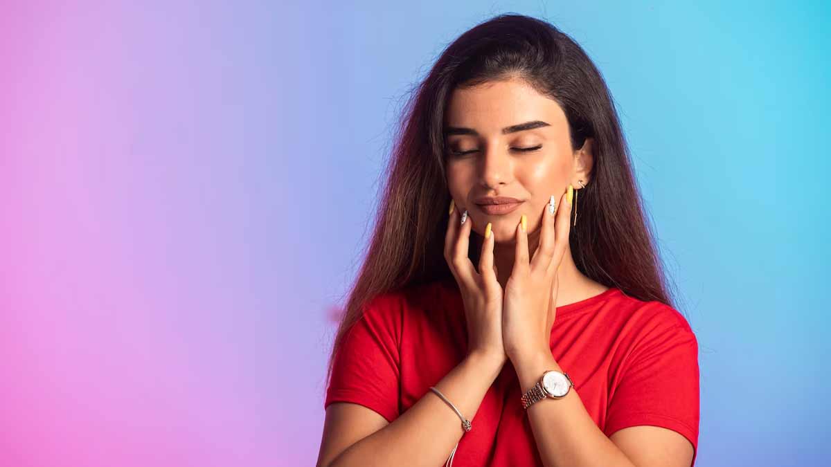 How Does Cucumber Reduce Dark Circles In Hindi 06