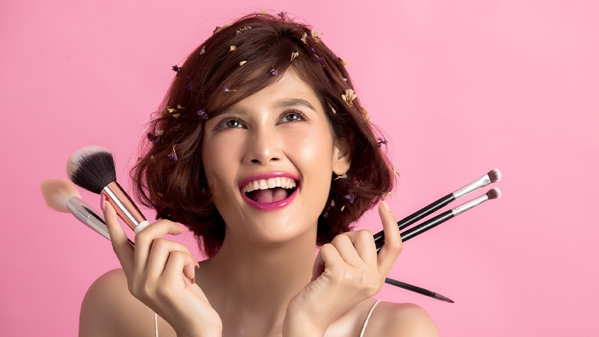 how long can you wear makeup without risking skin damage in hindi 01 (5)