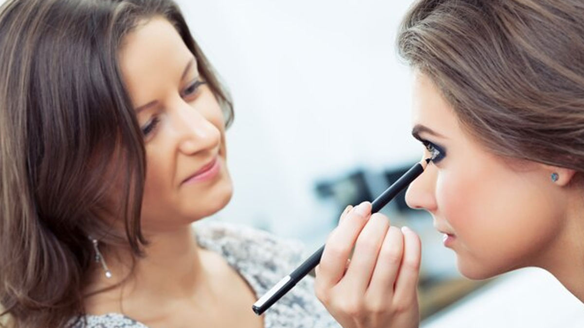 is vitamin e based kajal good for eyes 01 (7)