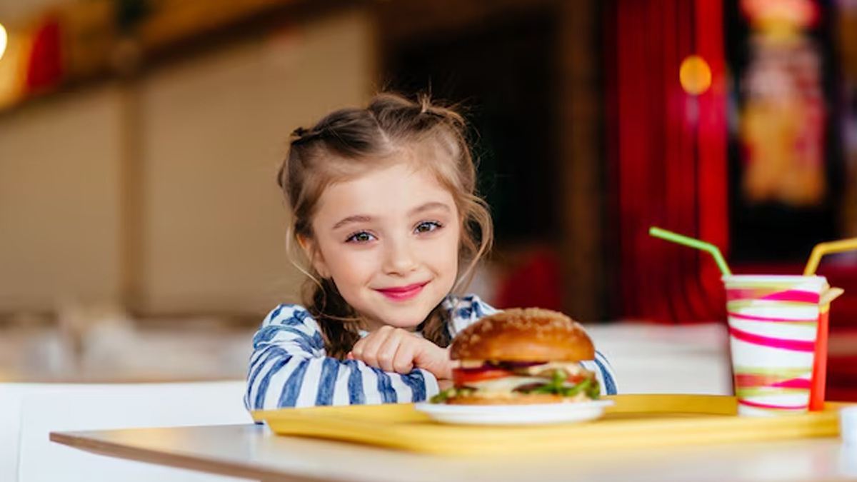 is it safe to give fast food to child twice a week 1 (5)