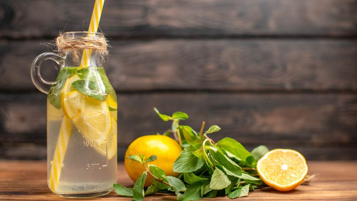 नींबू पानी पीने के बाद किन चीजों के सेवन से करें परहेज? जानें डॉक्टर से