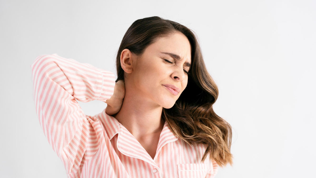 Tips to Relieve Mobile Related Neck Pain In Hindi 01 (8)