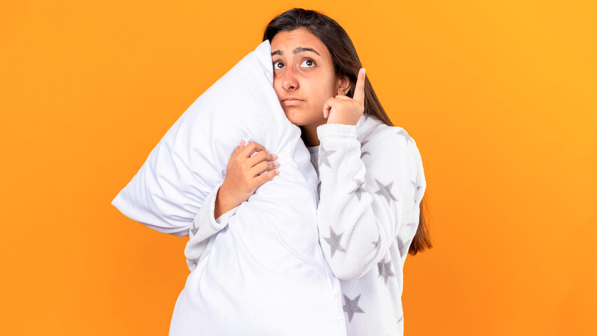 sleeping-too-much-or-too-little-affect-your-health-inside