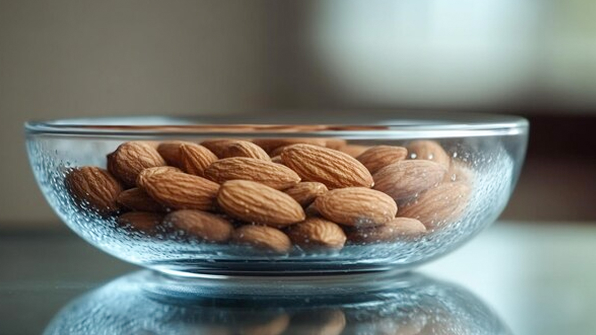 Can eating soaked almonds improve brain memory