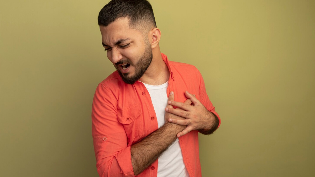 chati-mein-dabav-hona