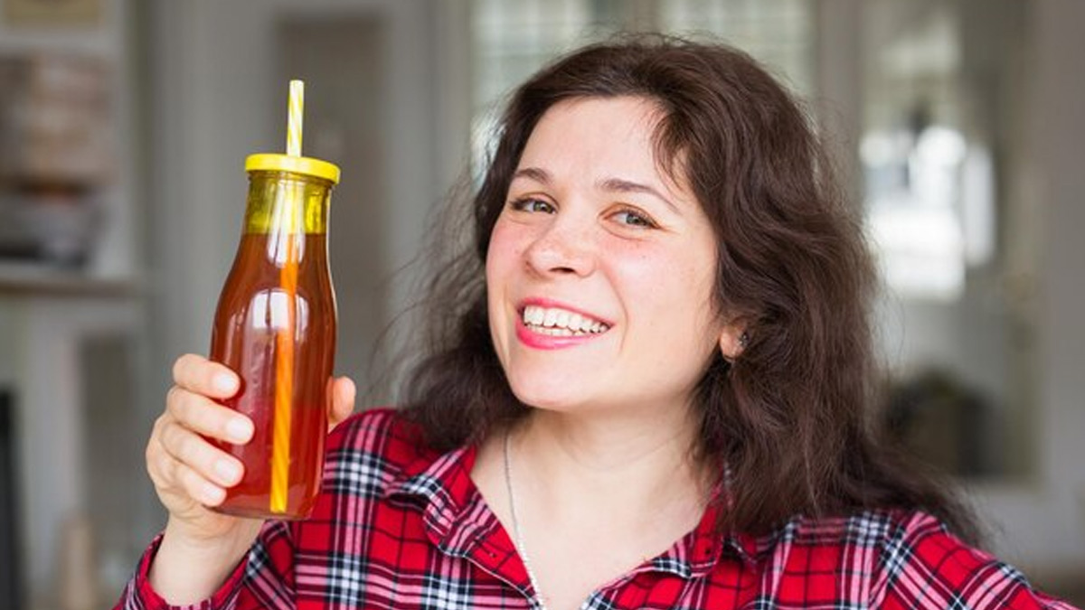 Does Apple Cider Vinegar Reduce Bloating 1 (5)