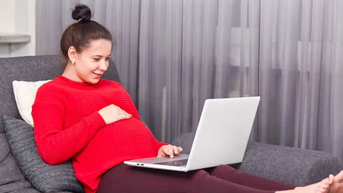 प्रेग्नेंसी में लैपटॉप का ज्‍यादा इस्तेमाल नहीं है सुरक्ष‍ित, डॉक्‍टर ने बताए इसके 5 नुकसान