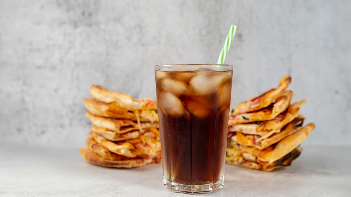 worst drinks that can cause colon cancer 01 (9)