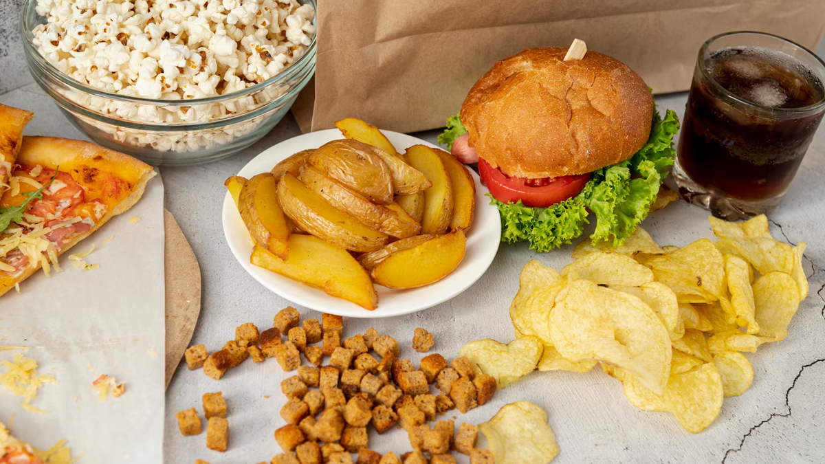 foods that spike cortisol levels in women in hindi 1