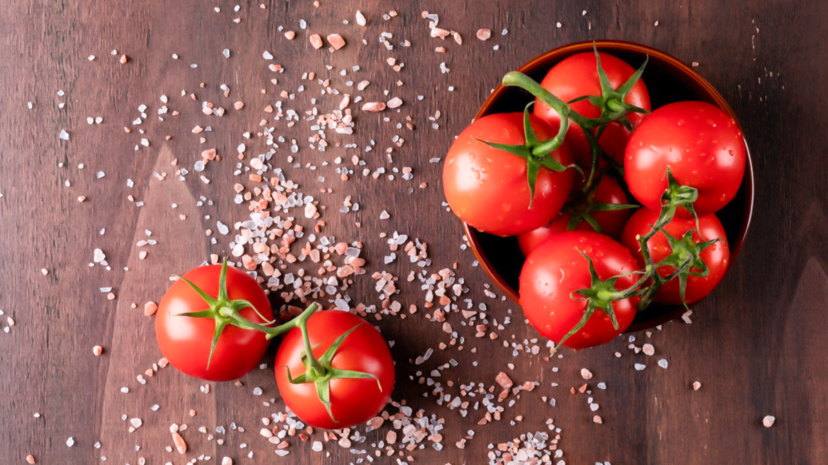क्या टमाटर थायराइड के मरीजों के लिए नुकसानदेह है? जानें क्या है डॉक्टर की राय