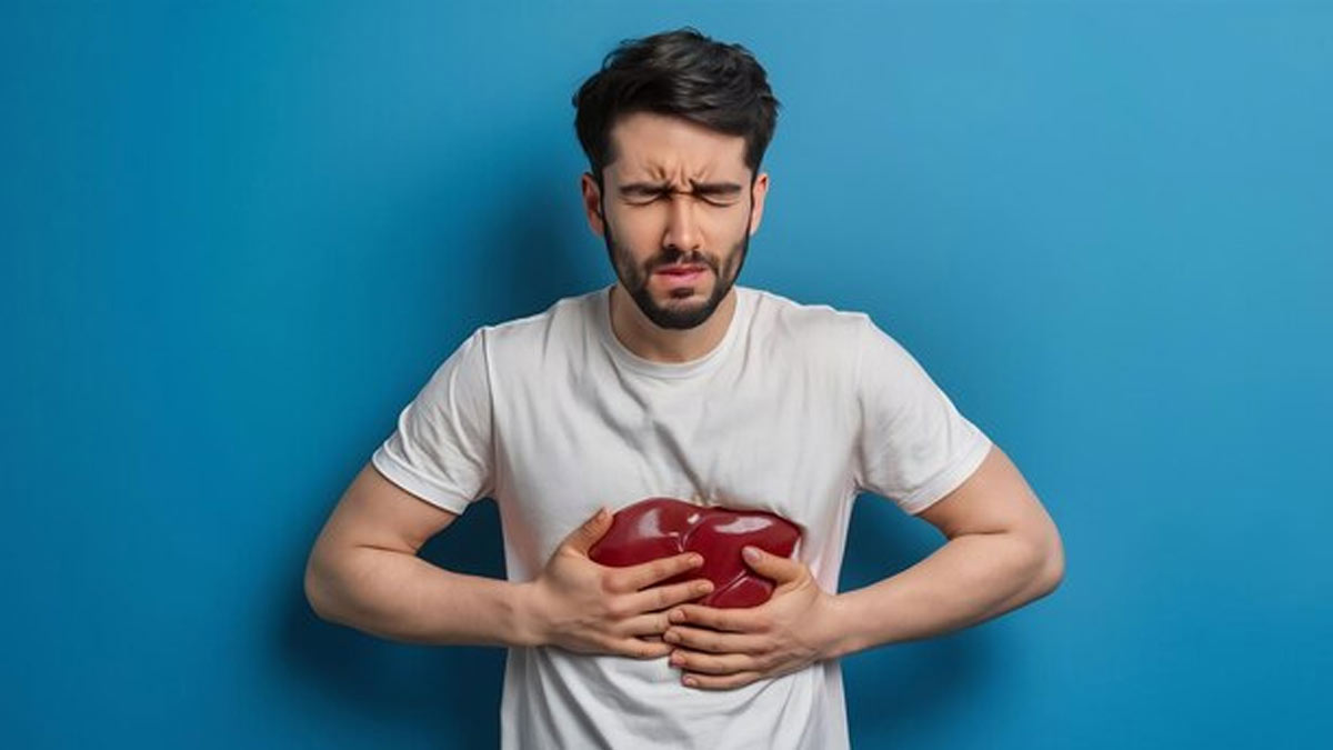 fatty liver cause bloated stomach