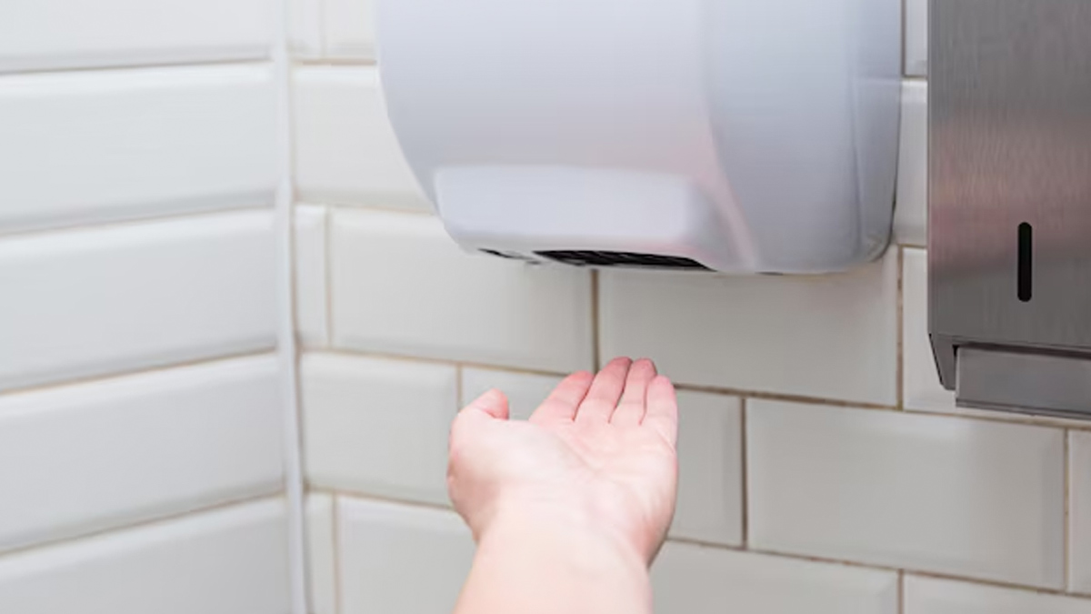 hand-dryer-side-effects