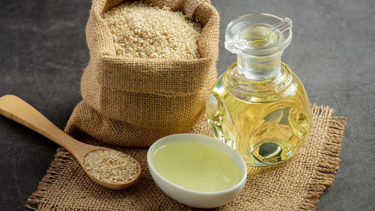 benefits of applying sesame oil mixed with ajwain in hindi 01 (5)