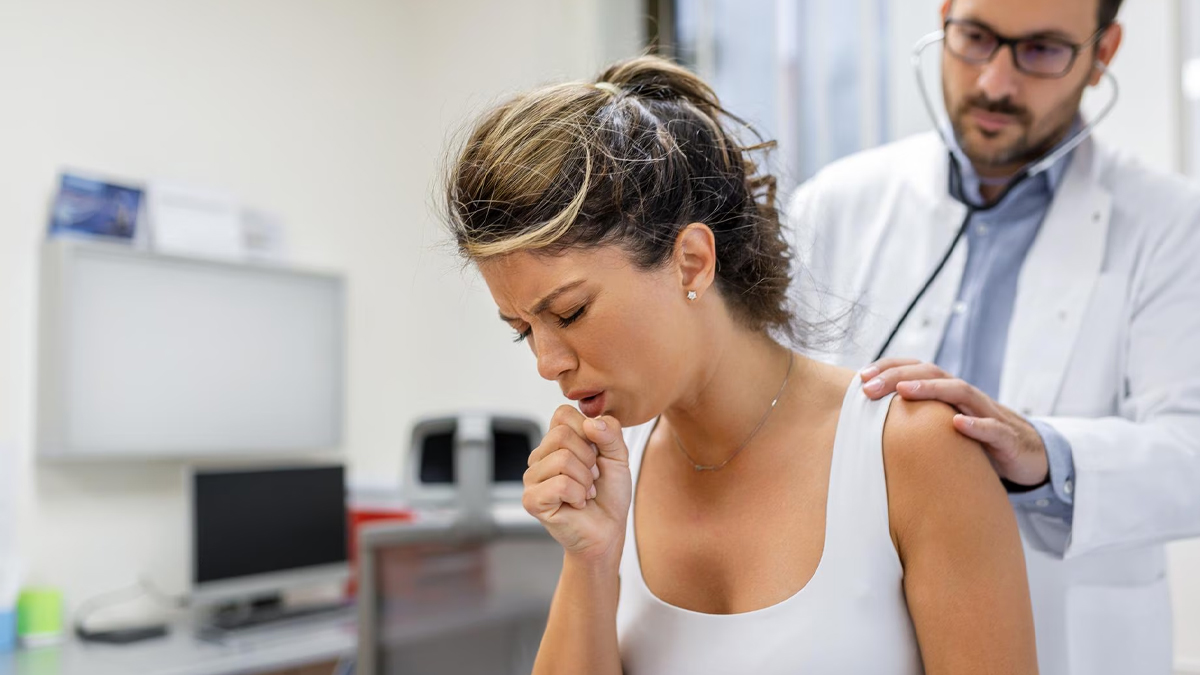 who is most likely to get walking pneumonia 01 (9)