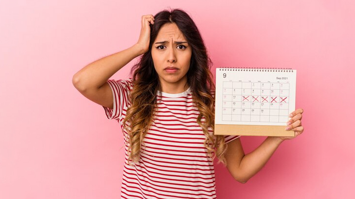 why do women gain weight before and after periods 01 (9)