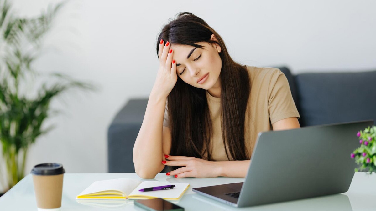 क्या डिहाइड्रेशन के कारण सांस लेने में तकलीफ हो सकती है? जानें सच्चाई