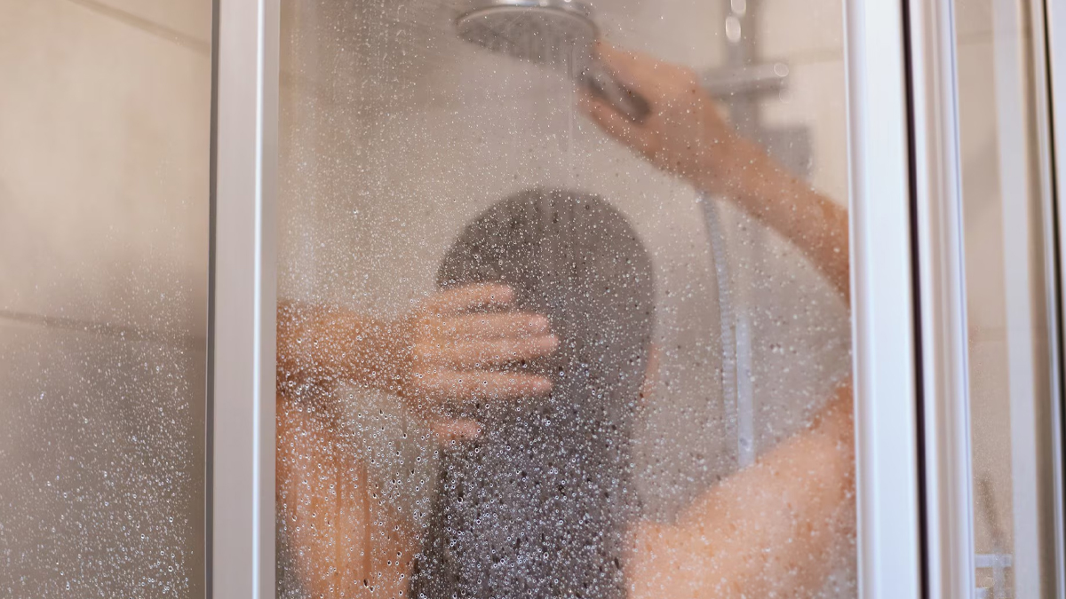 does taking a hot shower help with muscle soreness01 (9)