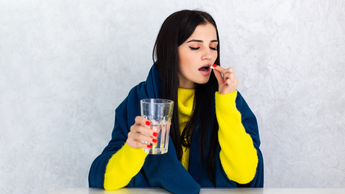 woman-having-medicine