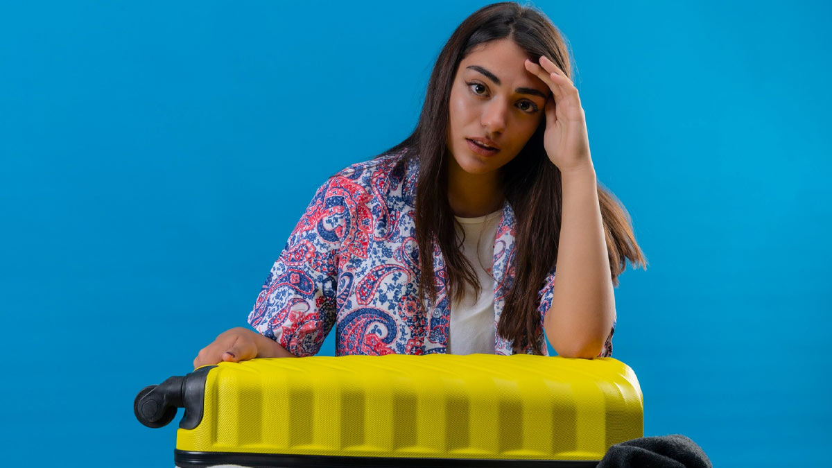 Tip-avoid-food-poisoning-while-travelling-inside