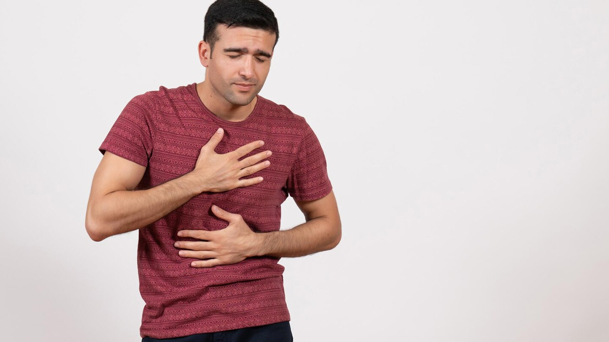 Best sleeping position for people with heartburn