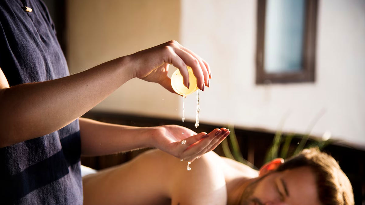 abhyanga snan chhoti diwali ritual