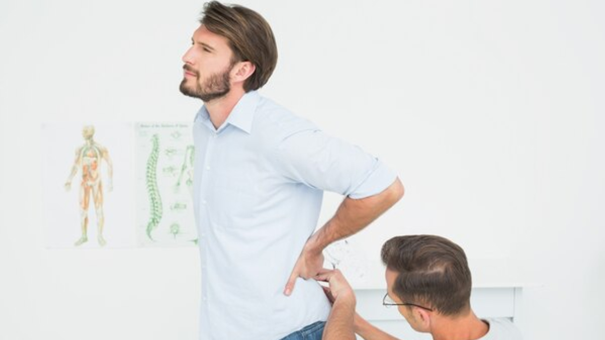 early warning signs of weak spine