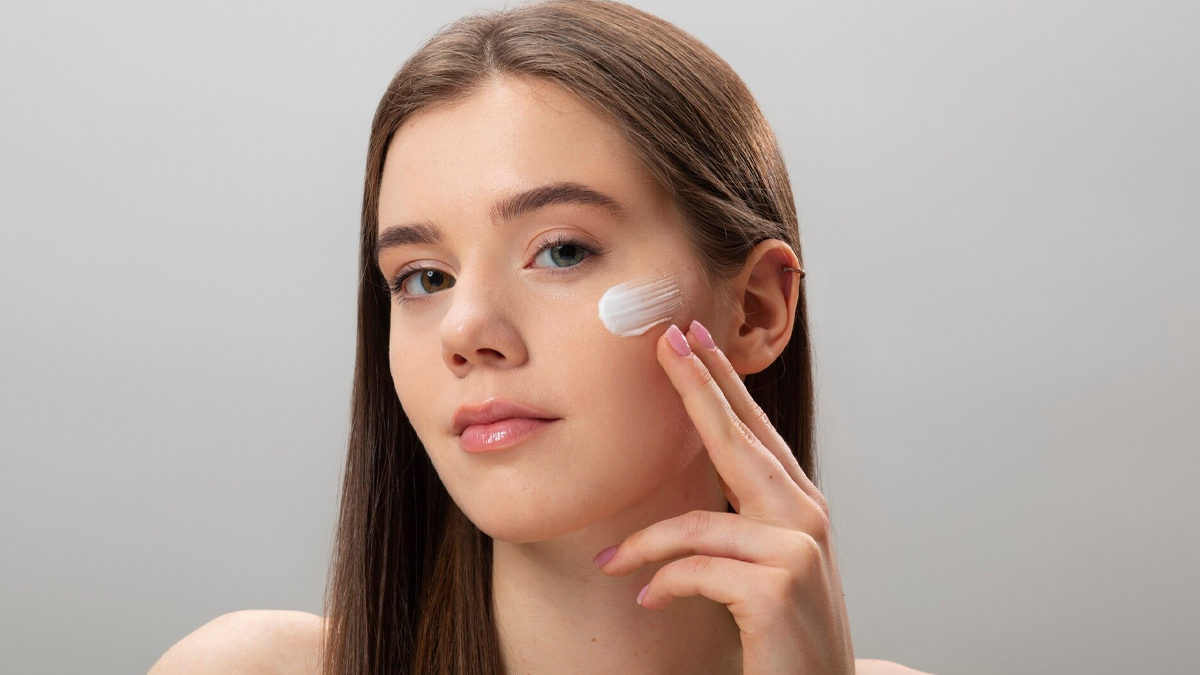 why is moisturizer important for the skin in hindi 01 (5)