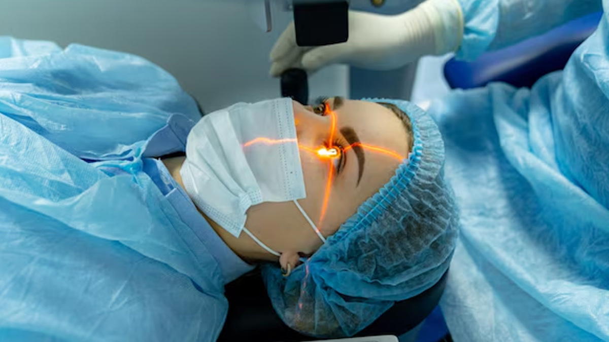 cataract surgery in hindi dr rakesh gupta