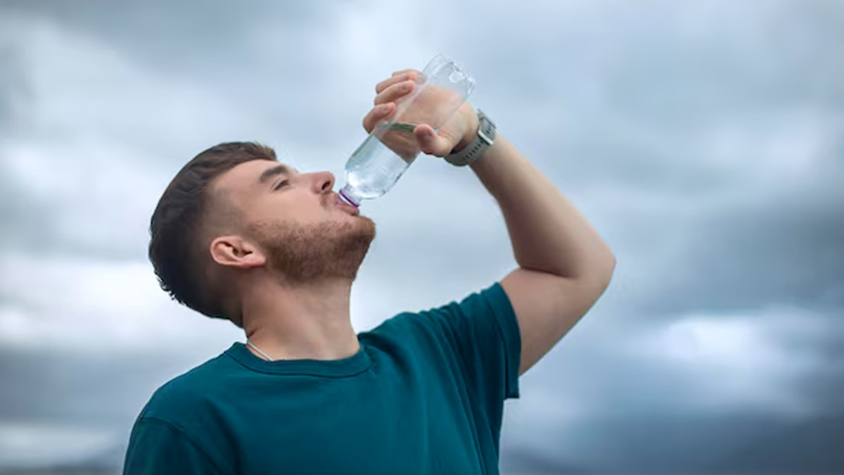 what is the role of electrolytes in hydration in hindi 1