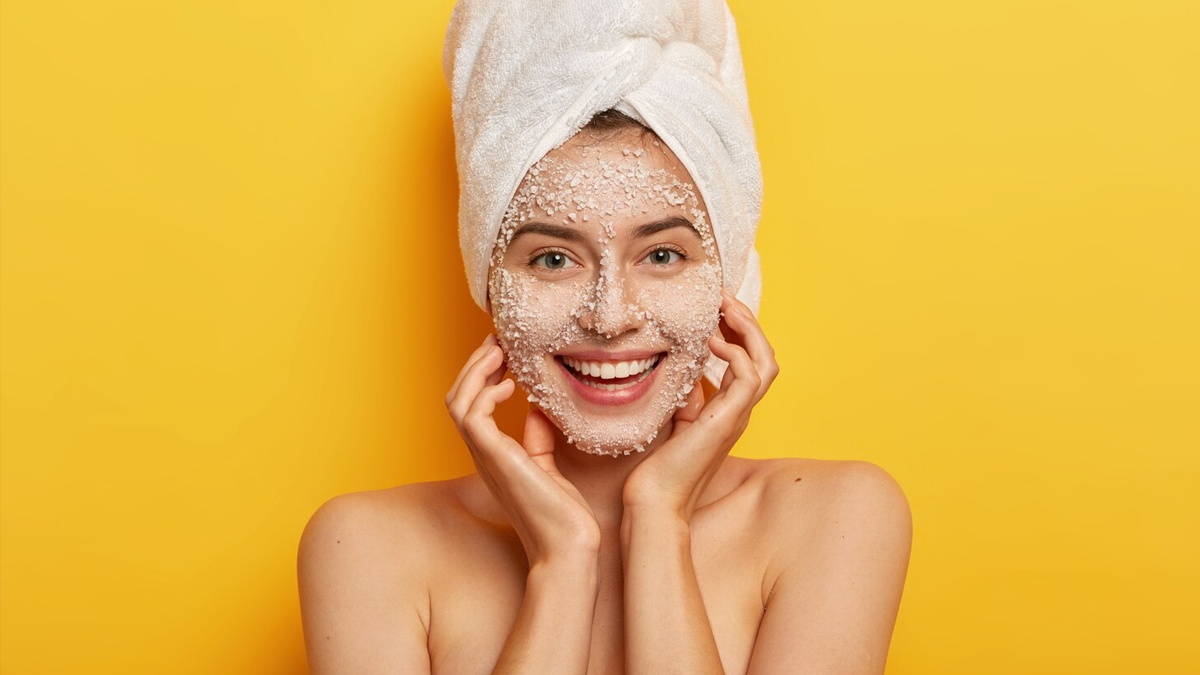 mistakes that can cause painful pimple 2 (1)