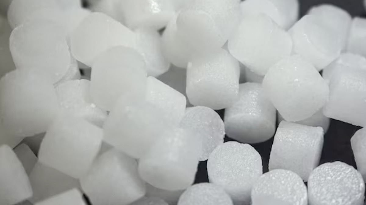 benefits and ways to use camphor in winter in hindi 1