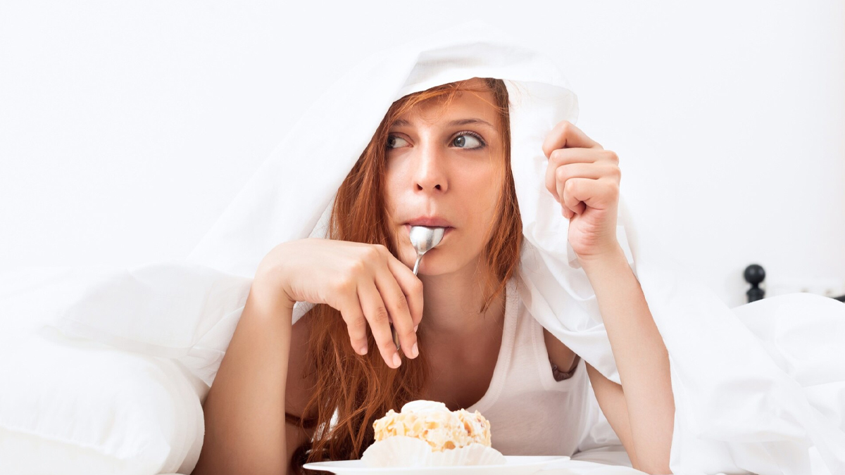 raat-ko-mitha-khane-se-kya-hota-inside