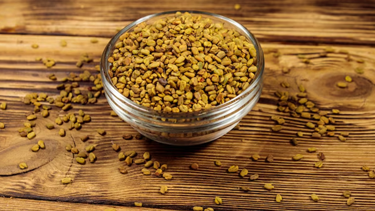 benefits of fenugreek seed paste for dry scalp in hindi 01 (5)