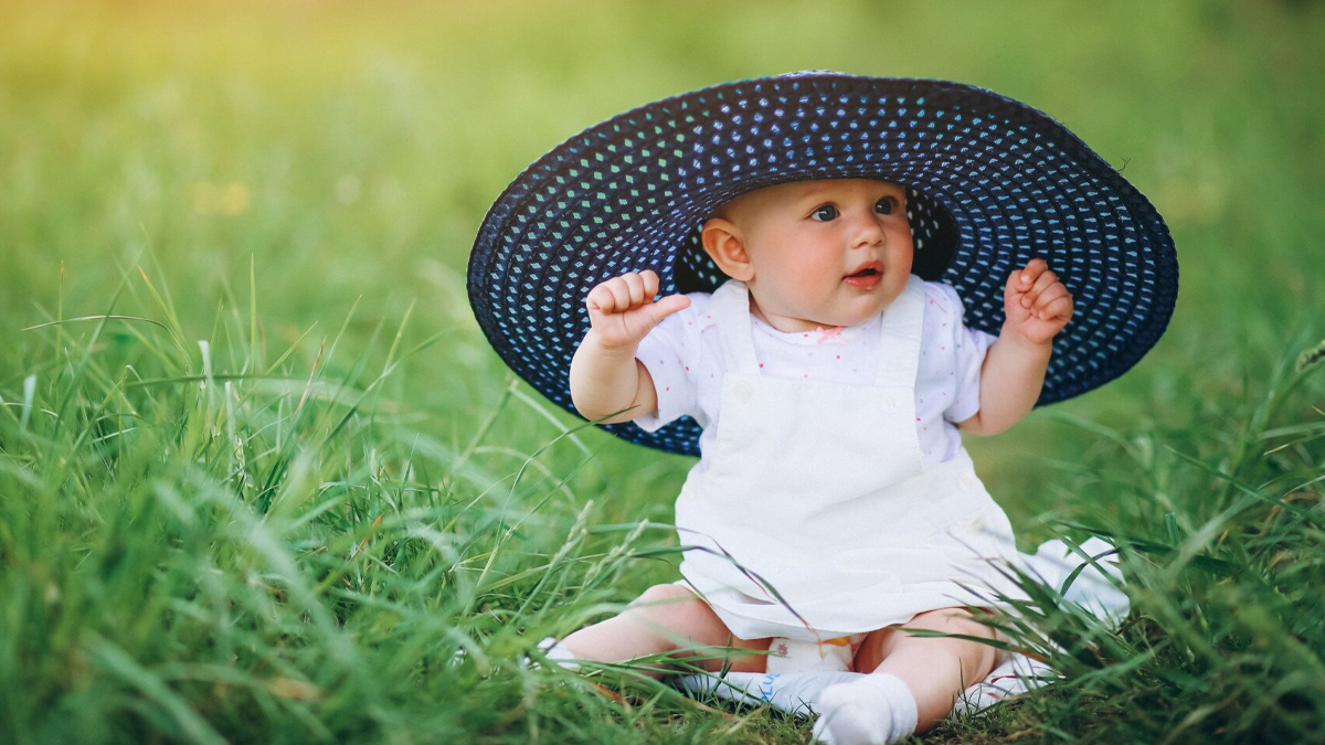 best time for a newborn to sunbathe