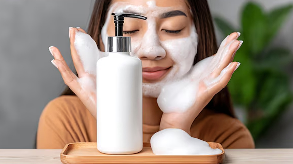 foaming cleanser vs gel cleanser