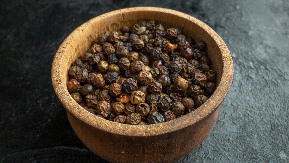 gale-me-dard-ho-to-kya-kare-inside