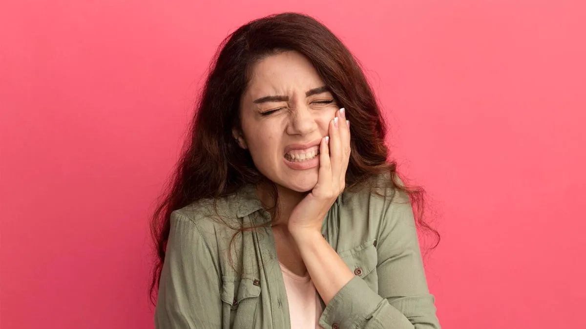 foods that worsen tooth sensitivity and what to eat instead 1 (4)