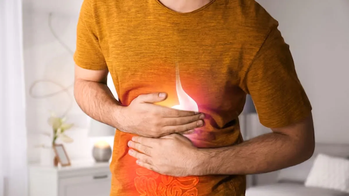 Tips-To-Prevent-Food-Poisoning-inside
