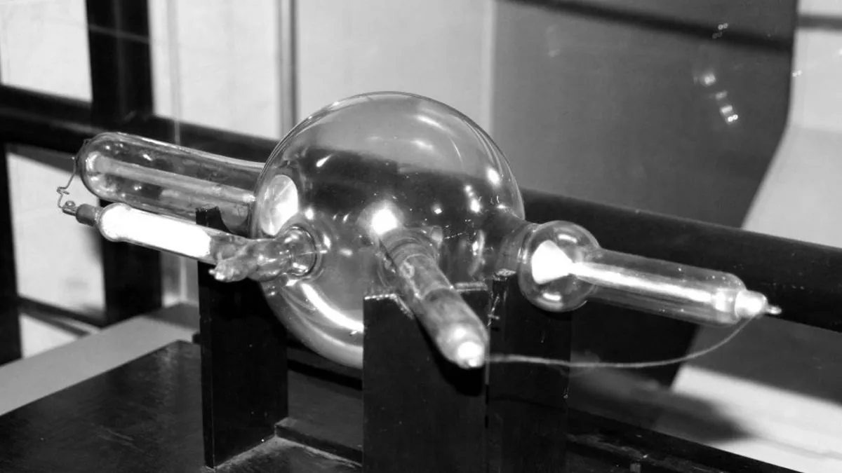 how-x-ray-founded