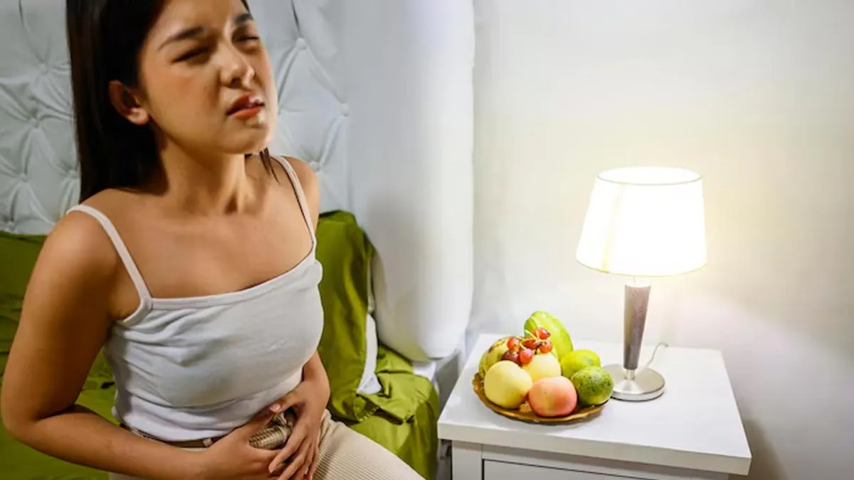 constipation before periods in hindi