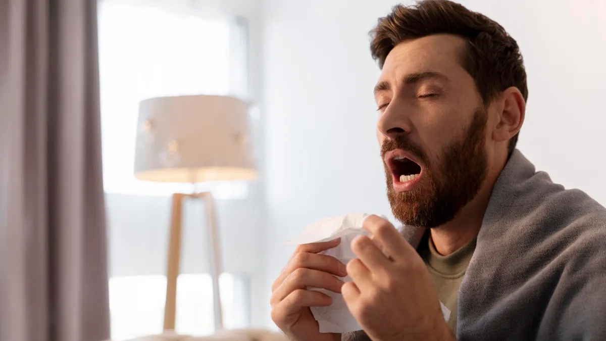 why you sneeze in morning