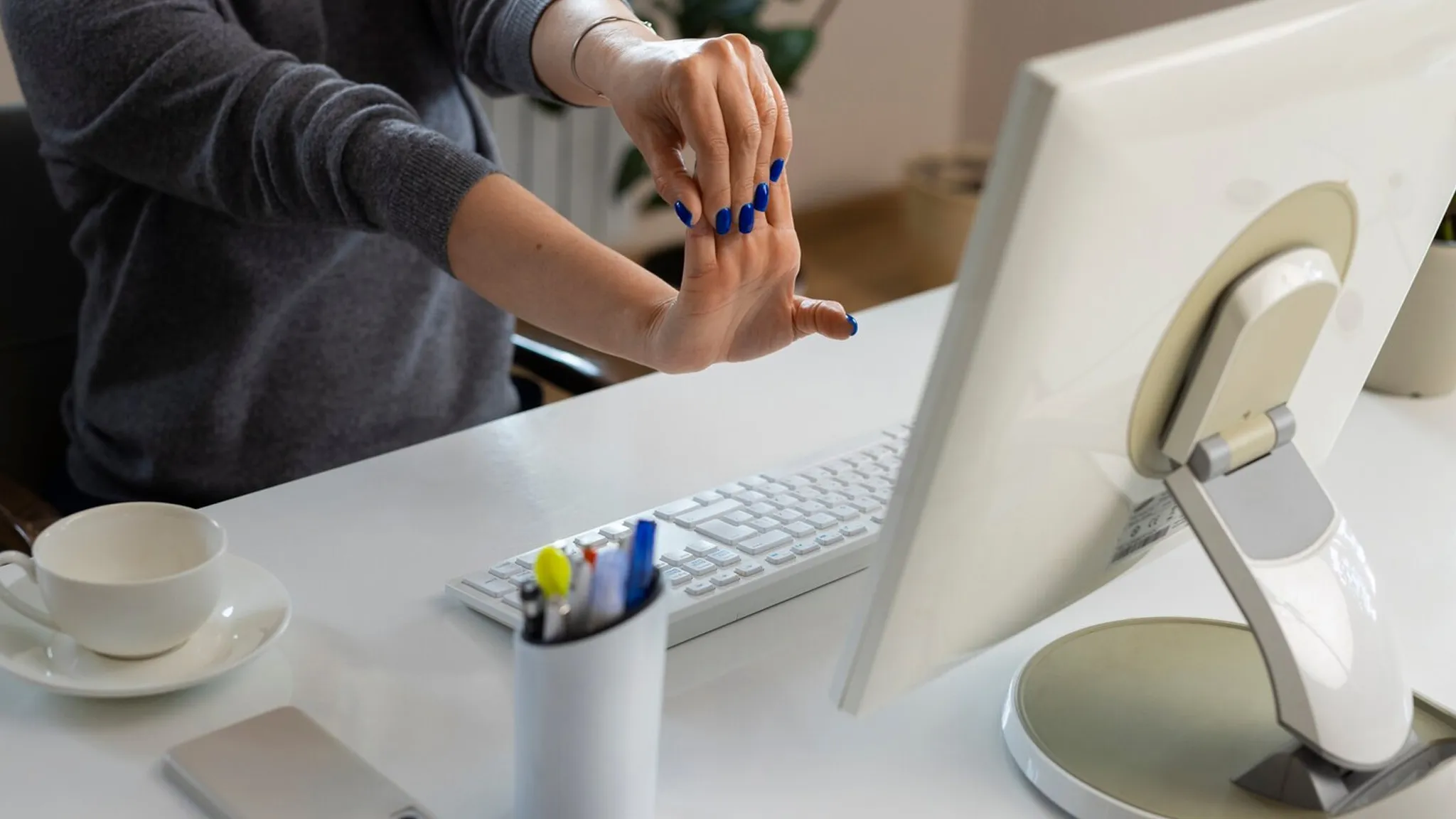 Cracking-Fingers-Side-Effects