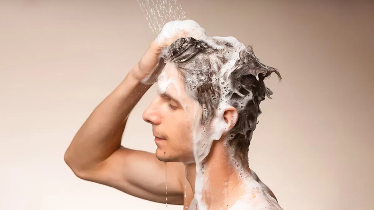 is-it-okay-to-use-anti-dandruff-shampoo-daily
