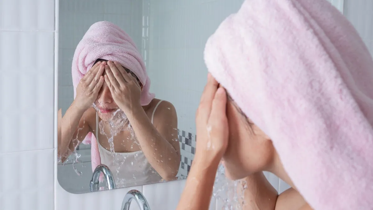 Why Skin Feels Tight After faceWash