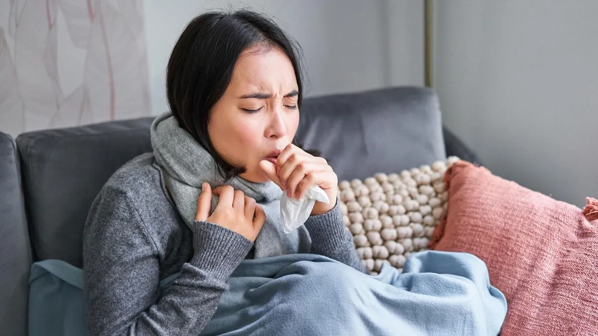 habits to avoid sore throat and cold when the weather changes 1